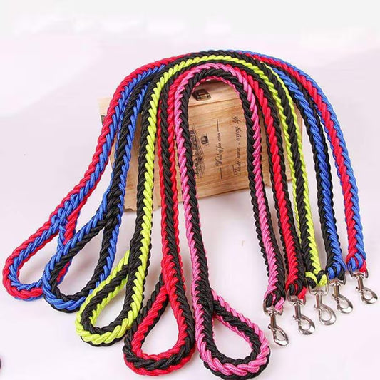 MUNCHOS Dog Heavy Quality Knotted Rope With Brasshook 18mm L